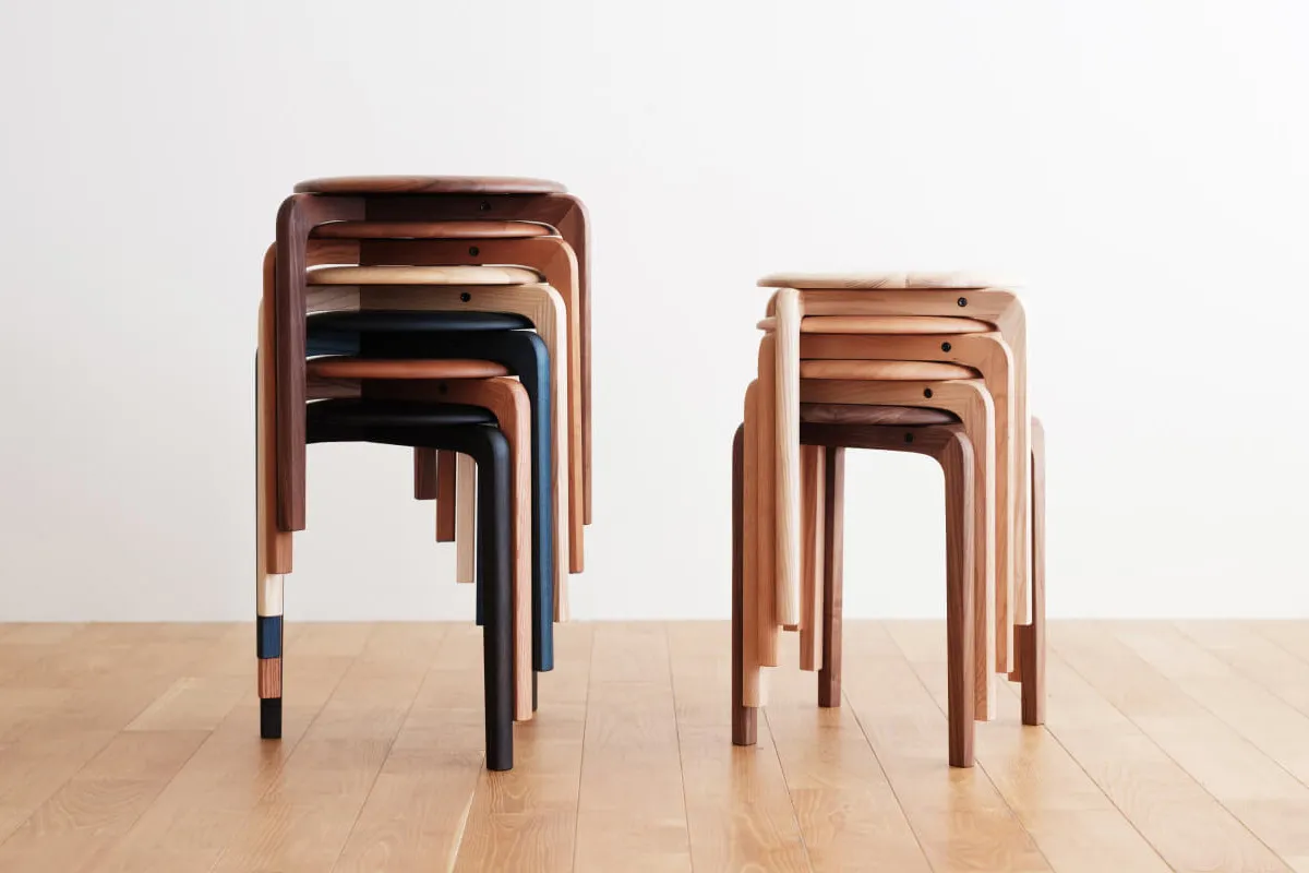 LISCIO Stool 3本脚【税込300,000円以上ご購入の方】
