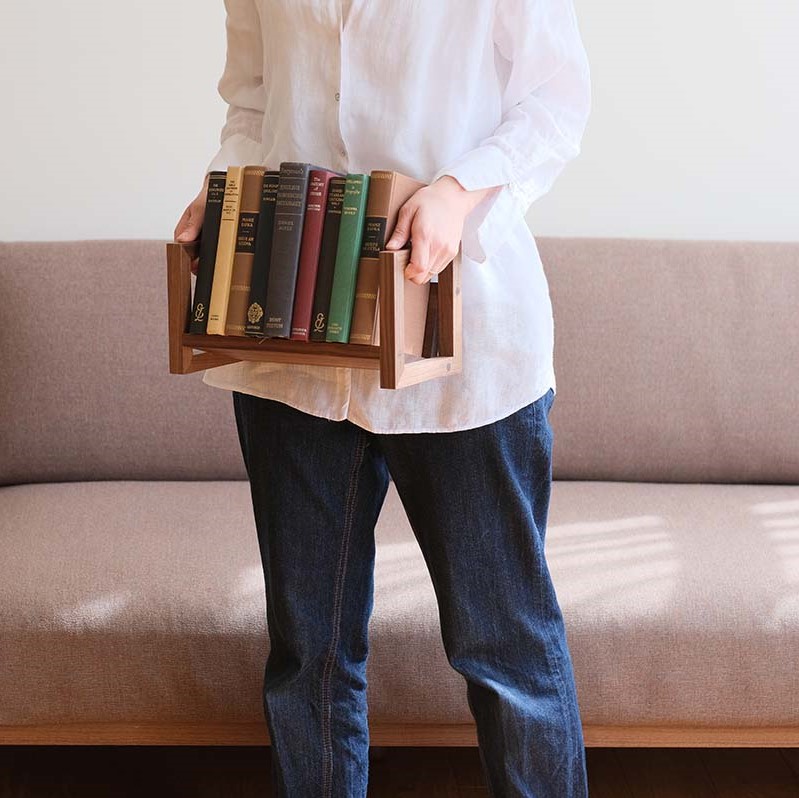 デザインも使い勝手も◎木枠型の持ち手