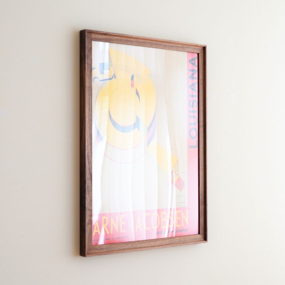ヤコブセンが描いた、赤と黄色のキャッチーなドローイング
