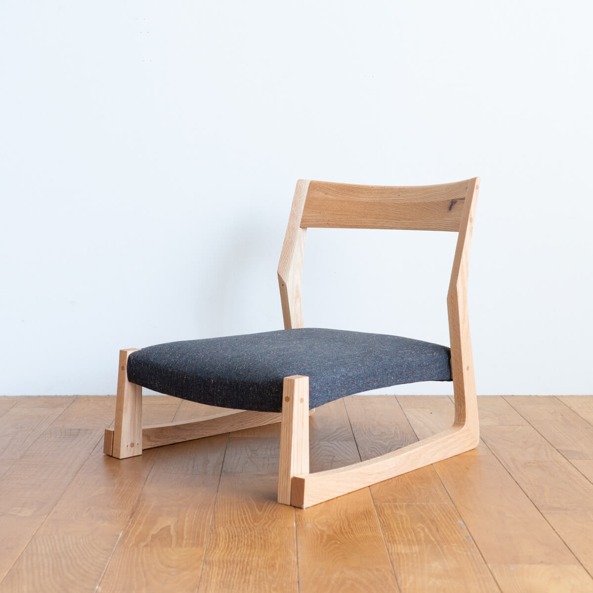 【アウトレット】Ziasu　生地：マレンコ（チャコール）