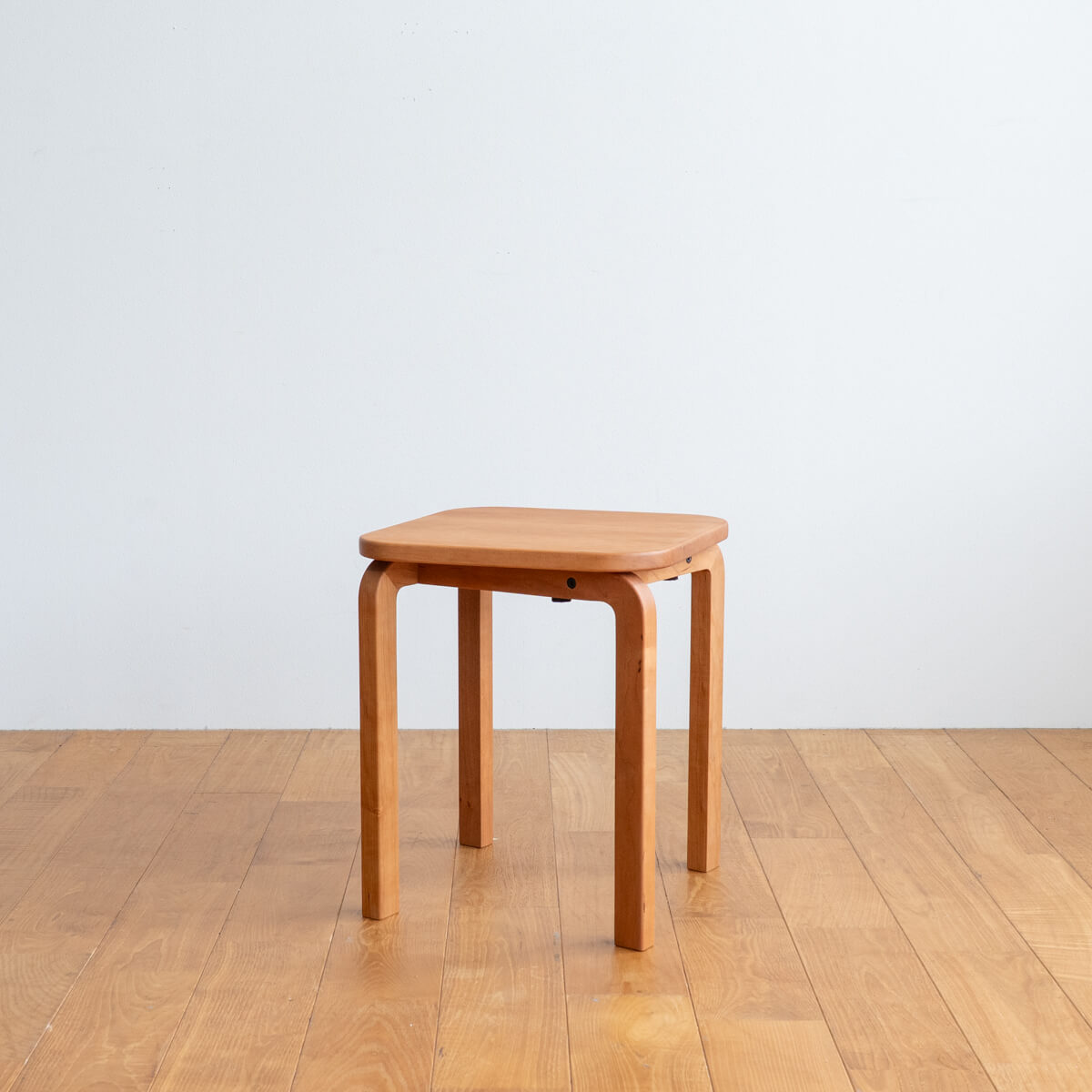 【アウトレット】COCCO Stool （Board）　チェリー材