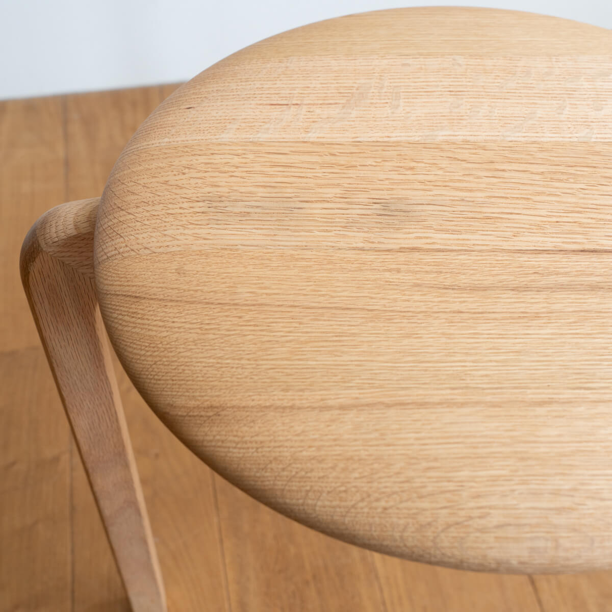 【アウトレット】LISCIO Stool 3本脚OAK