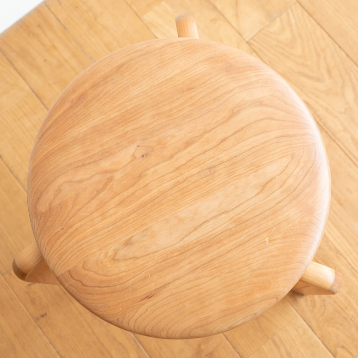 【アウトレット】LISCIO Stool 3本脚BC