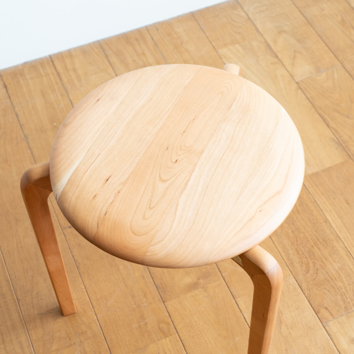 【アウトレット】LISCIO Stool 3本脚OAK×WA