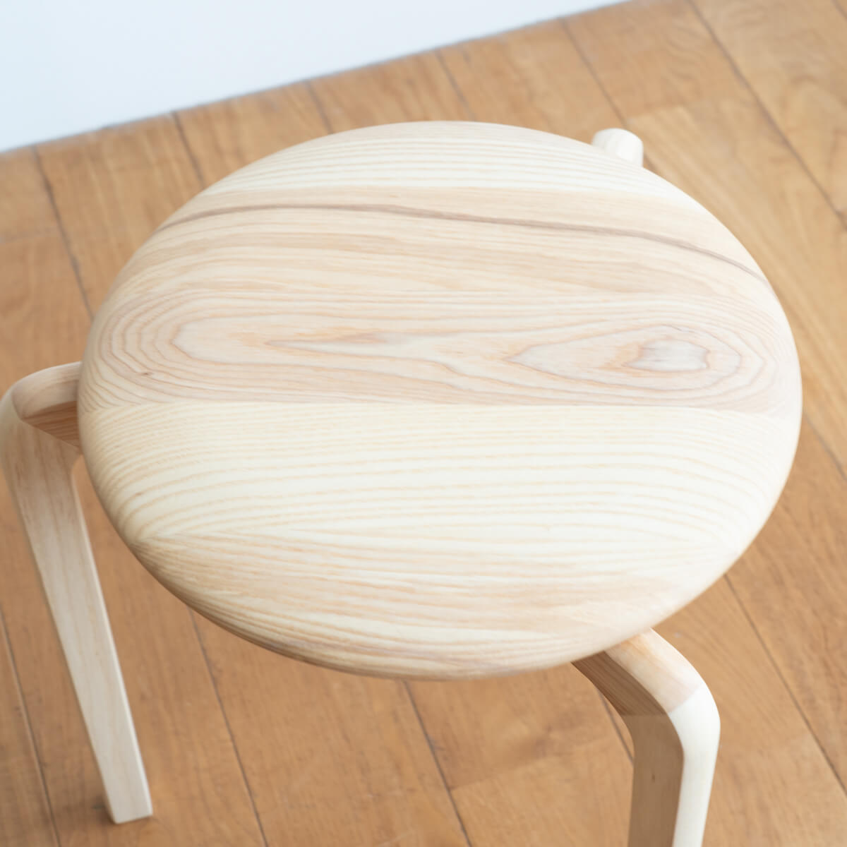 【アウトレット】LISCIO Stool 3本脚WA