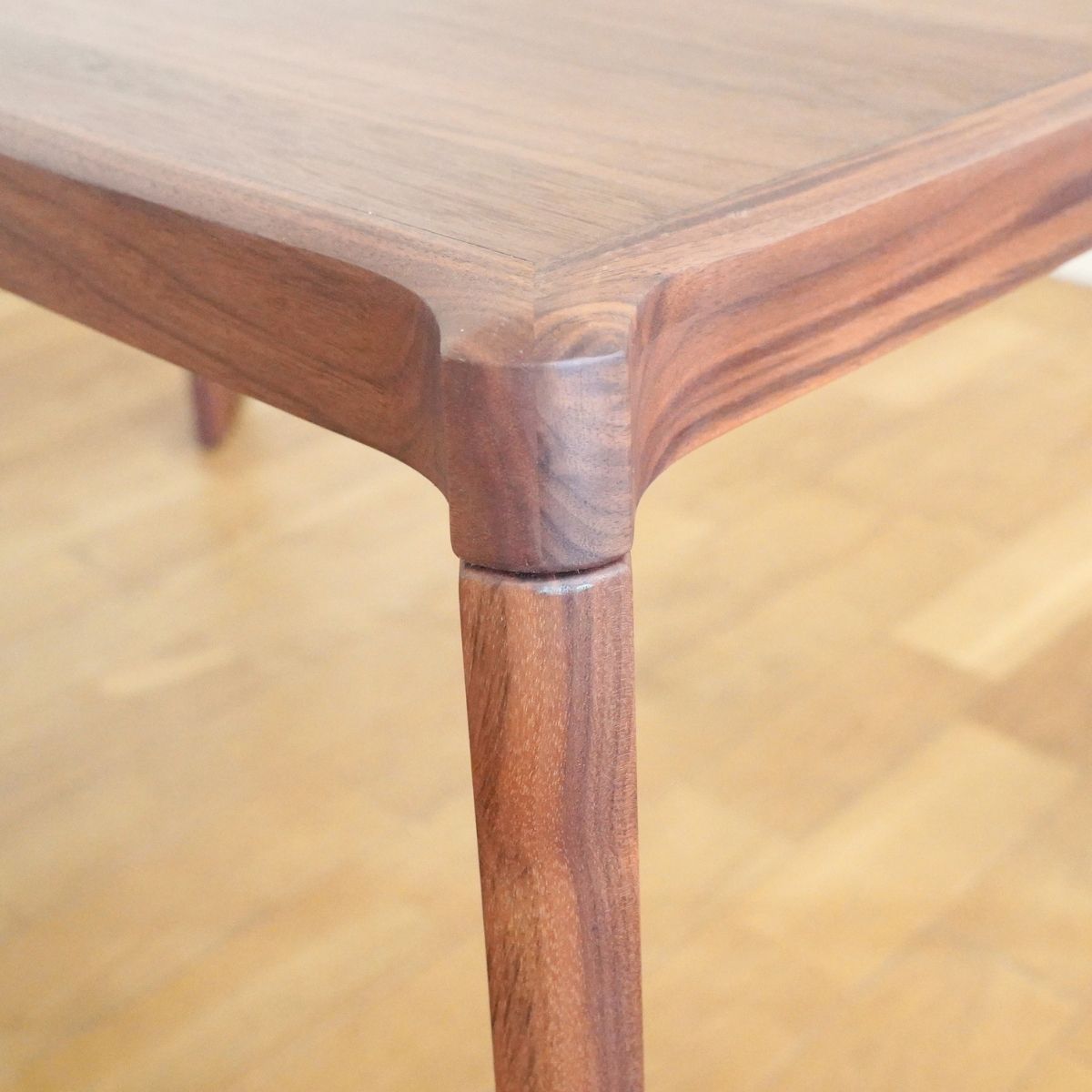 【アウトレット】RITO Dining Table140 / ウォールナット