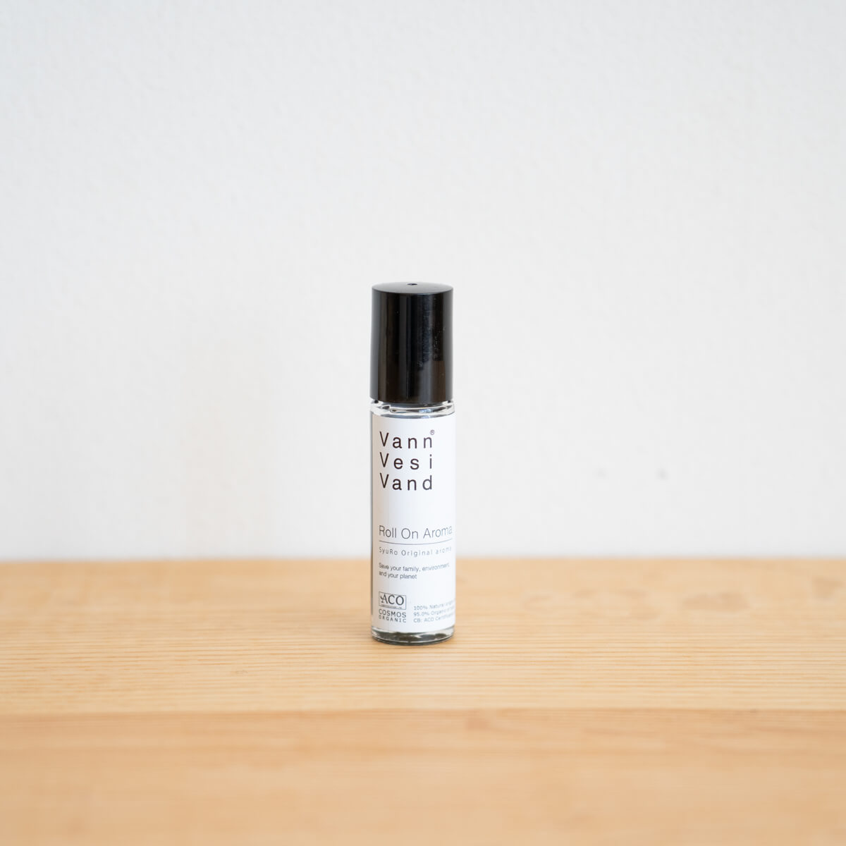 上日常の合間に、ひと呼吸。心をフラットに整える香りの習慣。